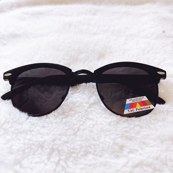 Thalia Black Sleek Modern Sunglasses - Picture 3 of 11